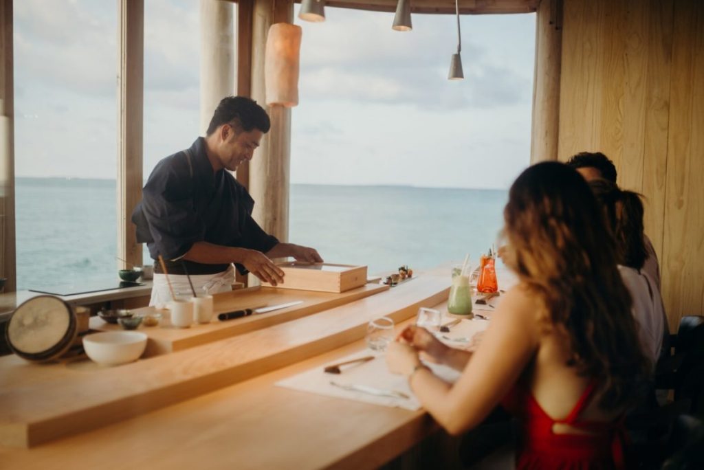 10538_Chef-Akira-Sushi-Chef-at-So-Hands-On-Soneva-Fushi-1200x802