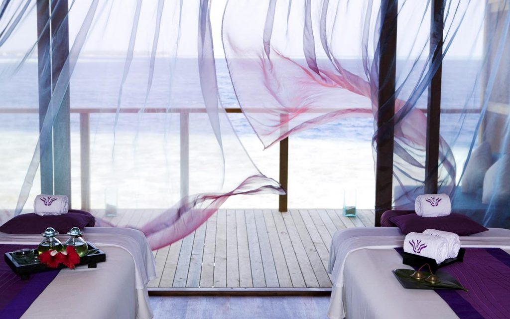 Overwater-Spa-Vilamendhoo-Maldives-