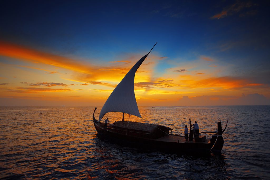 Baros Maldives_Nooma Sunset_HR