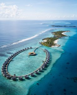 Ritz Carlton Maldives Service charge