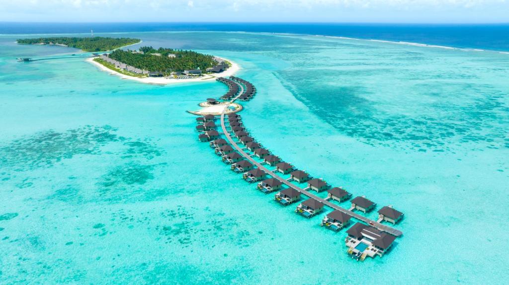 Madifushi Private Island wins Condé Nast Johansens Awards for