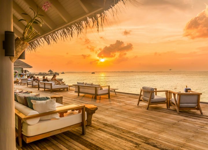 Batch Veli Bar Ja Manafaru Maldives