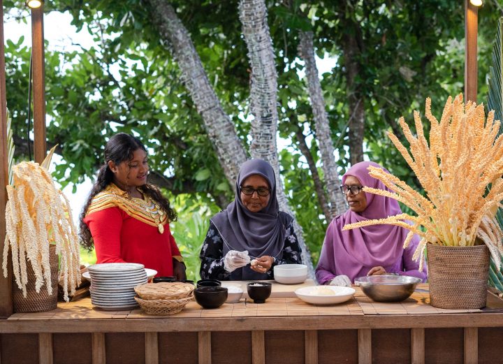 Alila Kothaifaru Maldives Cooking Class With Local Mama