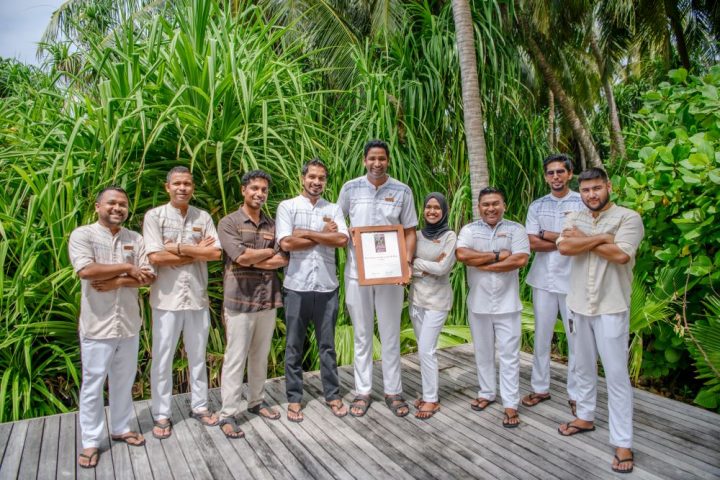 Anantara Kihavah Team Wins Wine Spectator Awards