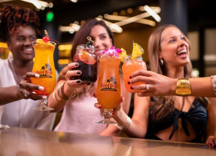 Cafe Lifestyle - Hard Rock Cafe
