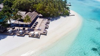 Sheraton Maldives Full Moon Resort And Spa Anchorage Bar