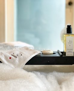 581305 Jo Loves Bath Butler Experience 6058da Original 1741688403