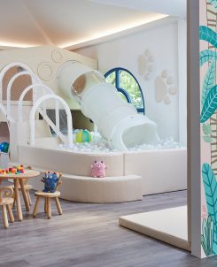 Le Meridien Maldives Resort & Spa Family Kids Hub Playroom 1