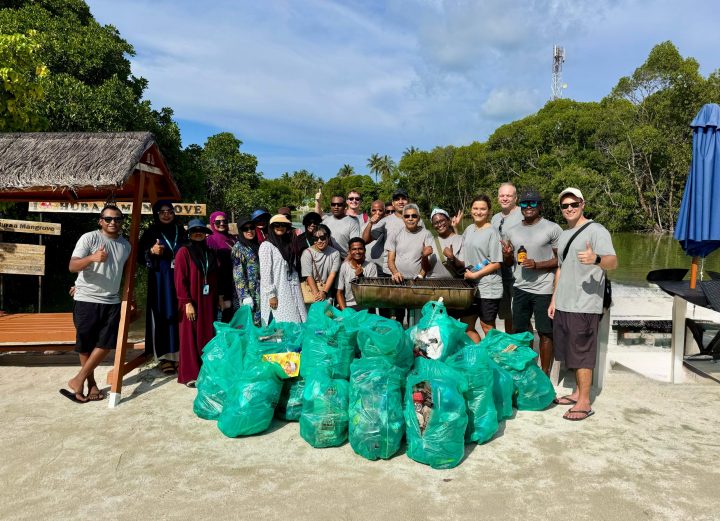 Community Clean Up Mar
