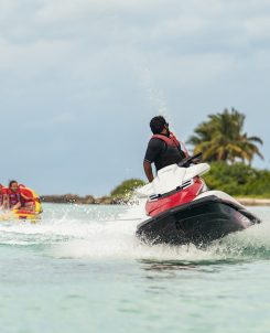 Le Meridien Maldives Resort & Spa Watersports Fun Tube