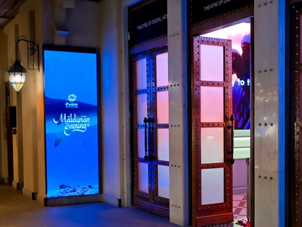 Vnd5c6b1 Gallery Carousel