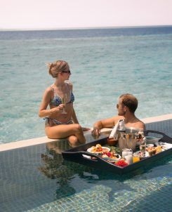 Hurawalhi Floatingbreakfast