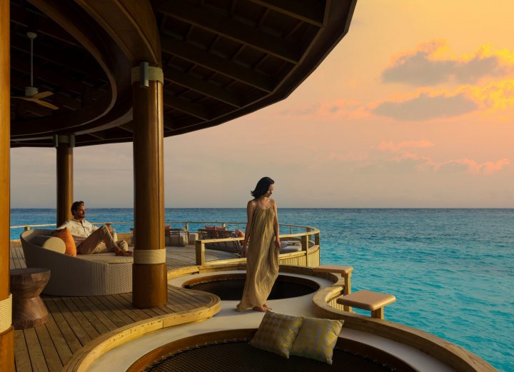 Centara Grand Sunset Social (5)