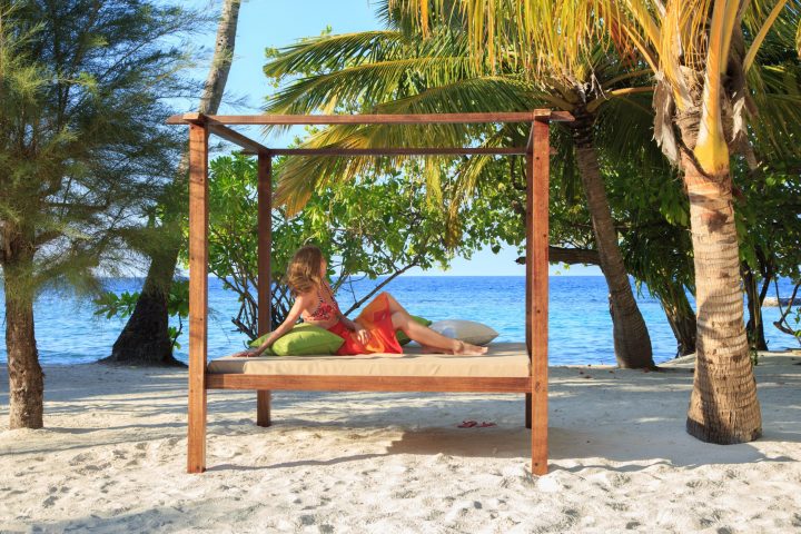 Eqv Sunbeds By The Beach