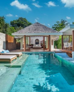 Batch 01. Hero Beach Pool Villa Exterior Anantara Kihavah