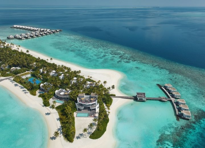 Batch Jumeirah Olhahali Island Resort Aerial View