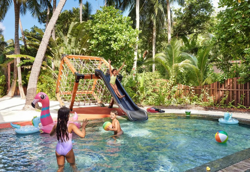 Joali Maldives Kids Of Joali Muramas Kids Club 1450x1000px Ezgif.com Webp To Jpg Converter