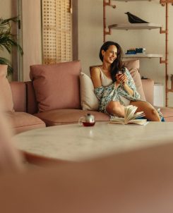 Joali Being – Well Living Spaces – Three Bedroom Wellbeing Beach Residence Living Room Lifestyle 3 (1)