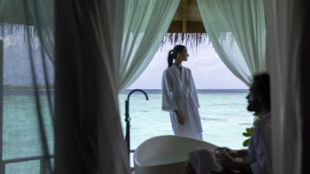 Mil Spa Roomdeck Couple2