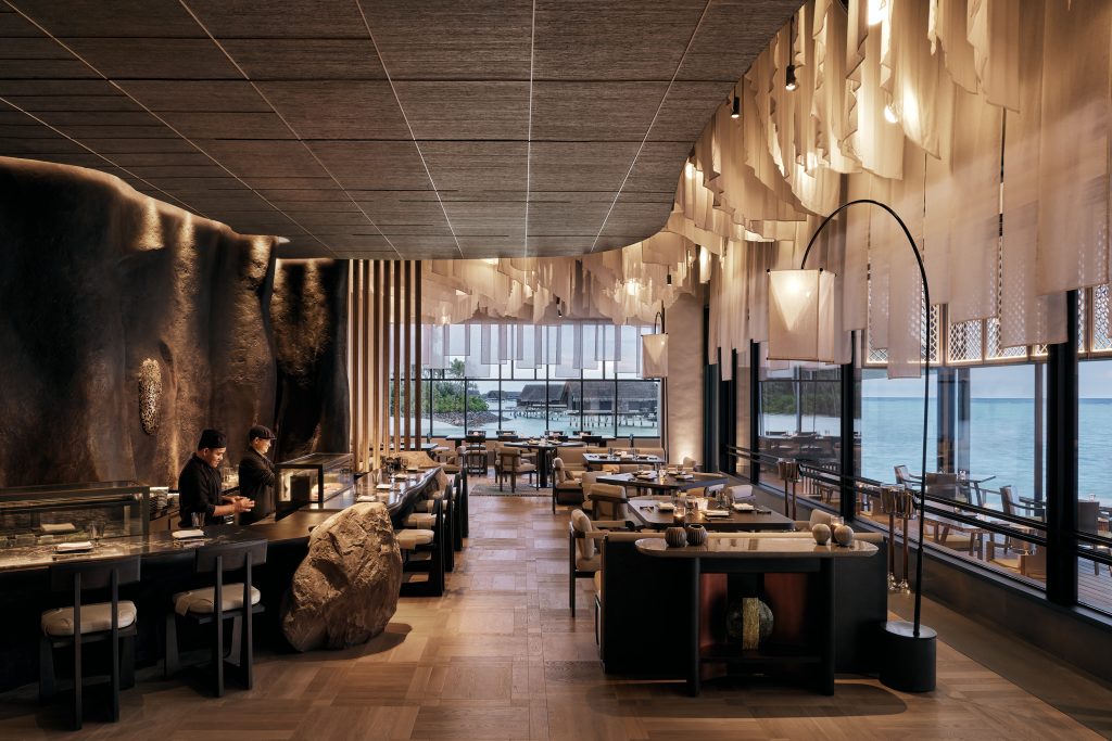 Oneonly Reethi Rah Tapasake Sushi Area With Chefs