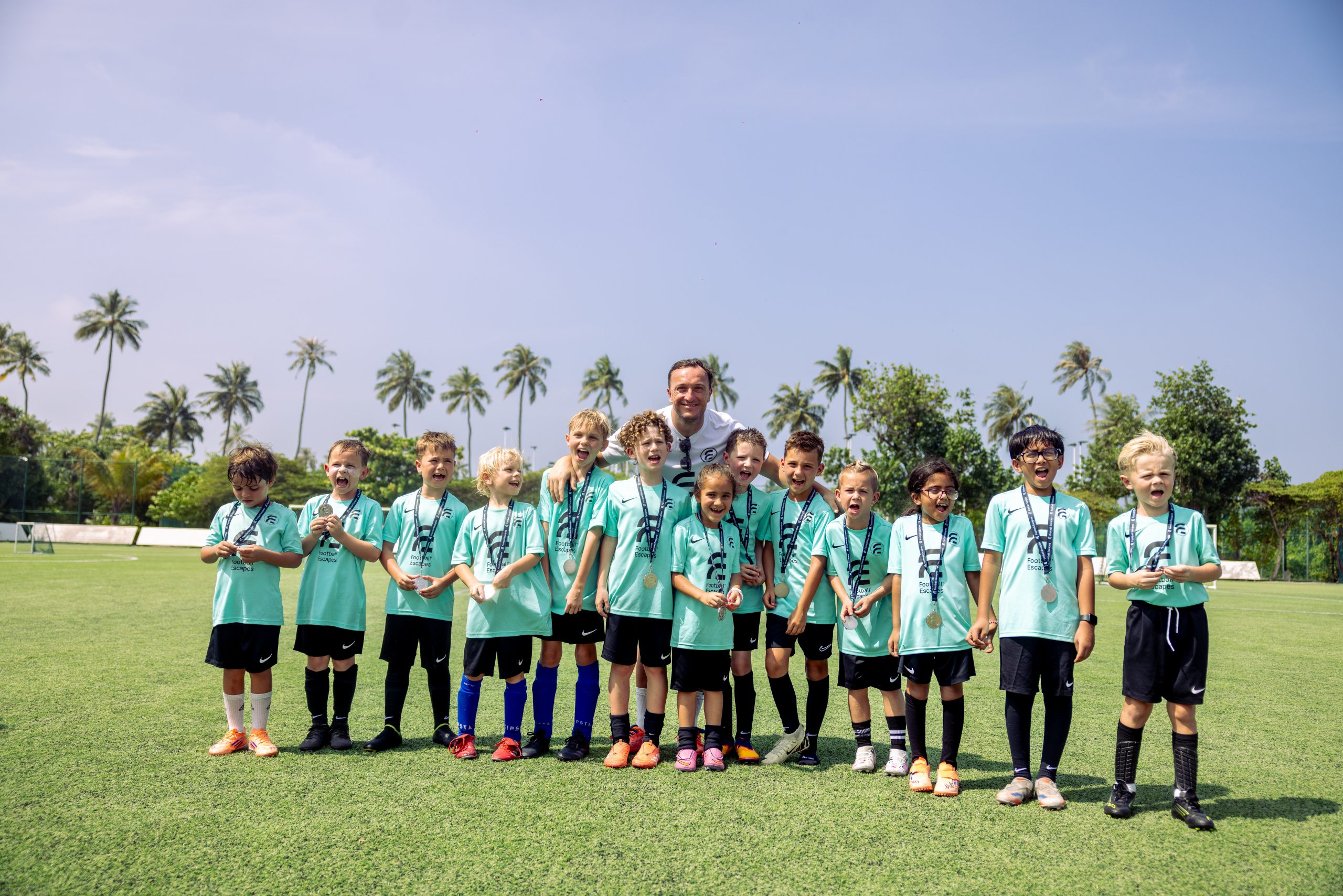 Fernando Torres and Mark Noble lead children’s camps at Siyam World