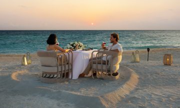 CGLM Romantic Beach Dinner Large (2)