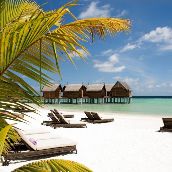 Constance Moofushi Beach