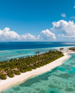 OZEN LIFE MAADHOO Island Aerial