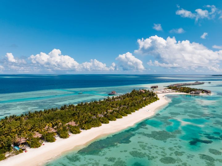 OZEN LIFE MAADHOO Island Aerial
