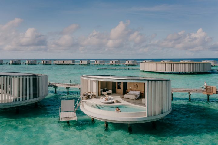 The Ritz Carlton Maldives, Fari Islands Lagoon Pool Villa (2)