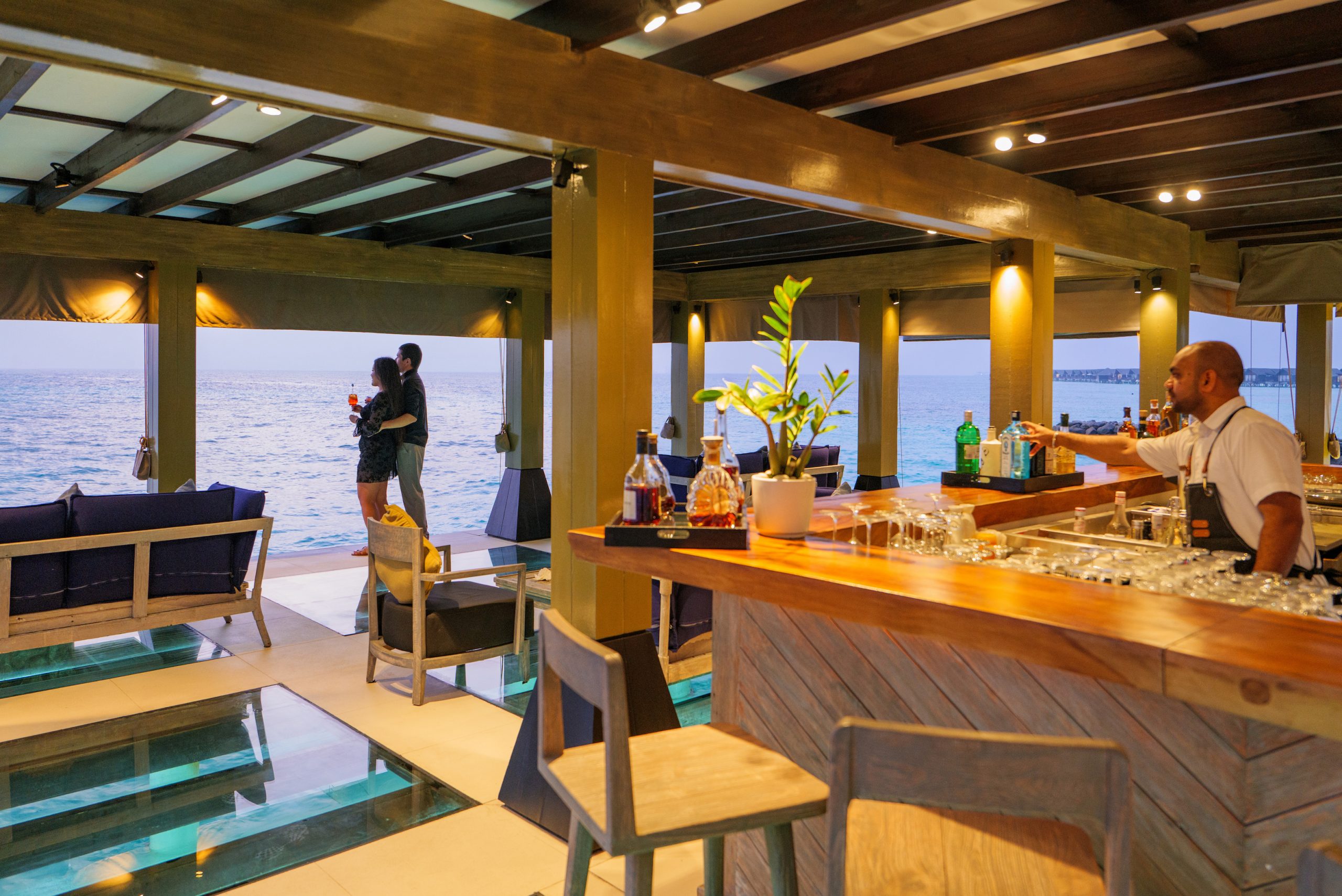 Grand Park Kodhipparu Maldives celebrates guest rating with ‘Pay 4, Stay 6’ summer offer