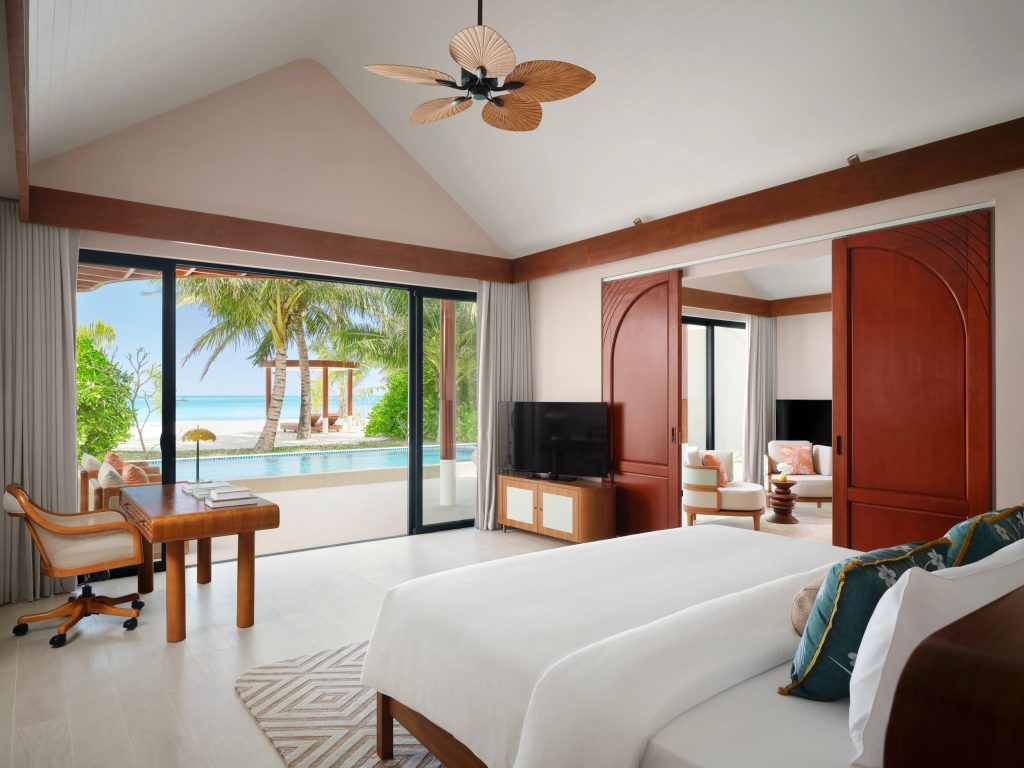 Two Bedroom Beach Pool House (2)