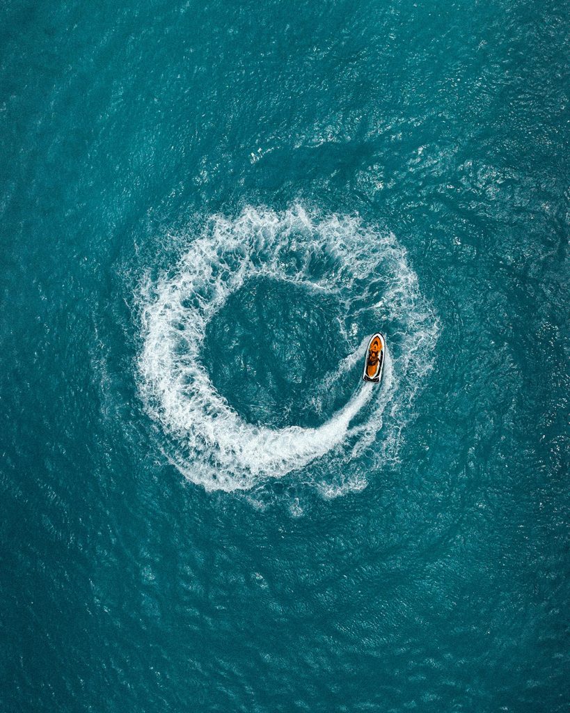 Villa Park Lifestyle Water Sports Jetski Large