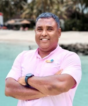 YAUGOOB ISHAG OBLU XPERIENCE Ailafushi & OBLU SELECT Lobigili