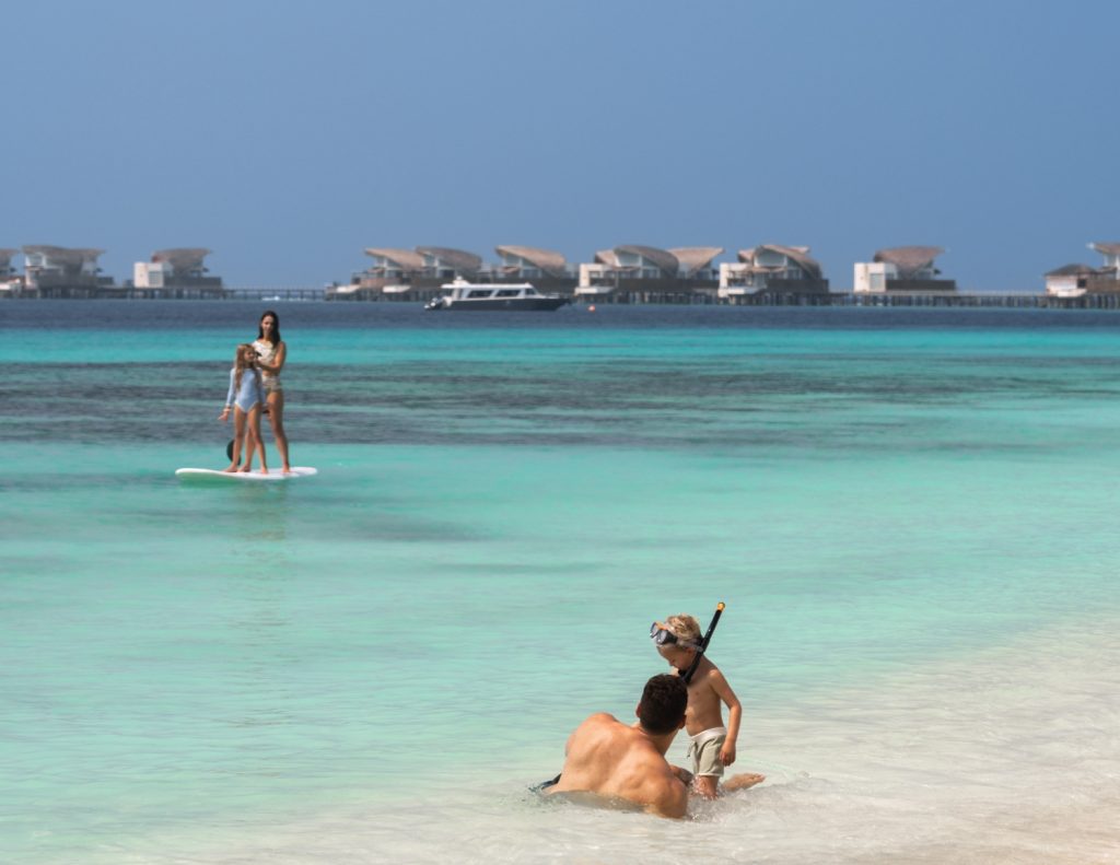 Batch JW Marriott Maldives Family moments beach