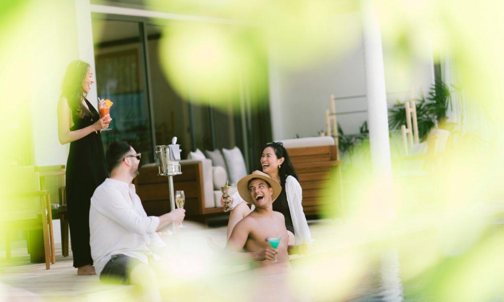 Batch MLDAL Alila Kothaifaru Maldives Lifestyle Group in the Pool