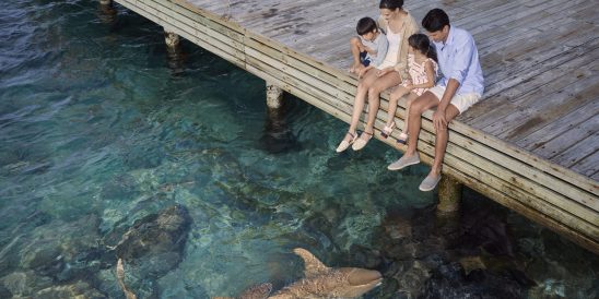 Cirm coral bar and lounge