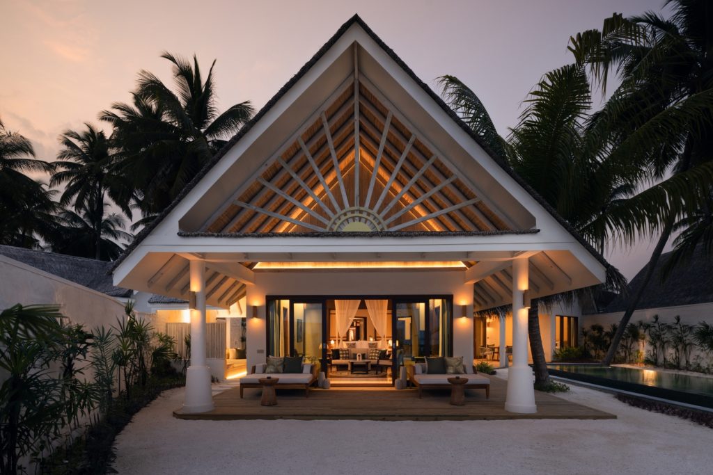 Batch RAH GILI MALDIVES Beach Villa