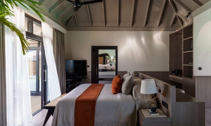 Batch Horizon WaterVilla Interiors
