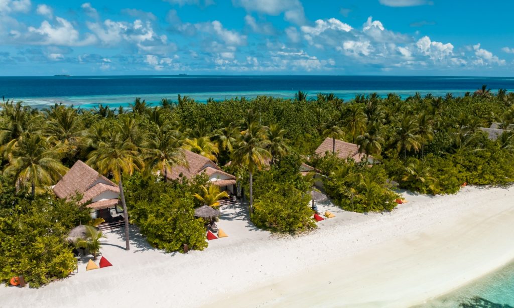 Batch OZEN LIFE MAADHOO Earth Villa Aerial