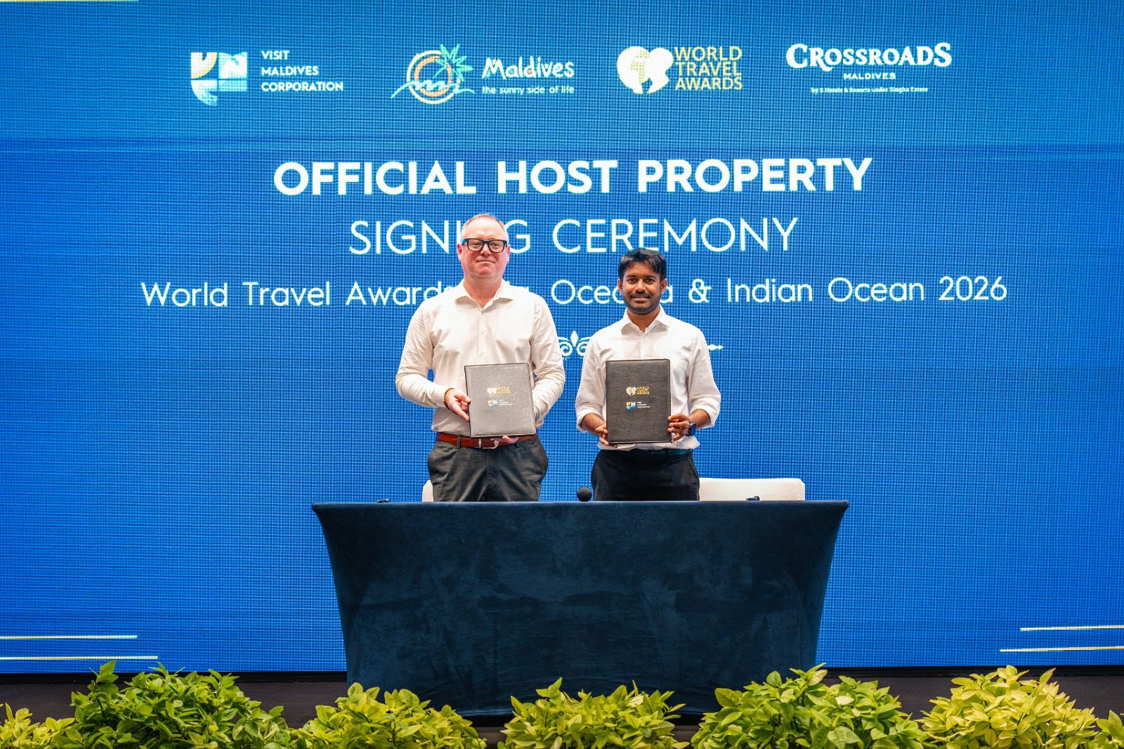Visit Maldives and CROSSROADS sign agreement to host World Travel Awards 2026