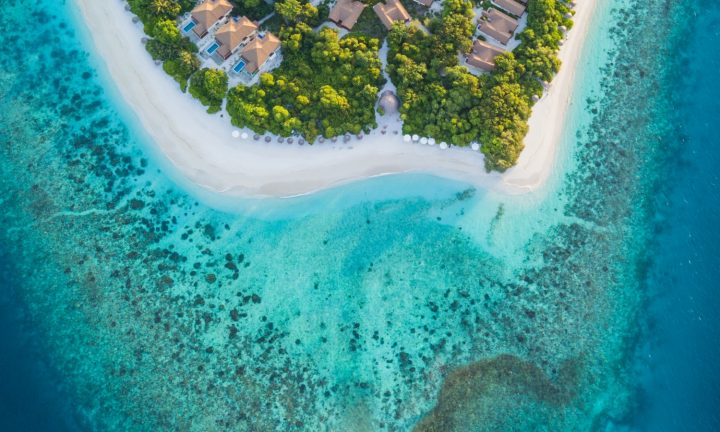 Batch Reethi Faru Resort Honoured Once Again with Tripadvisor Travelers' Choice Award
