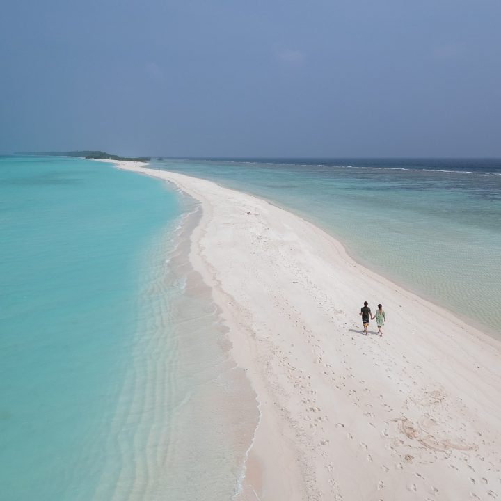 Aerial dhigurah sandbank couple