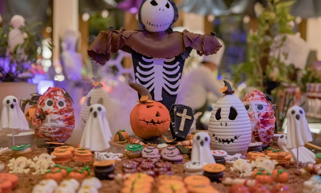 Batch 4 Halloween Buffet