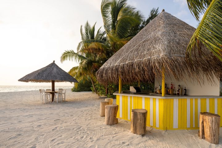EriMaldivesBeachShackLarge