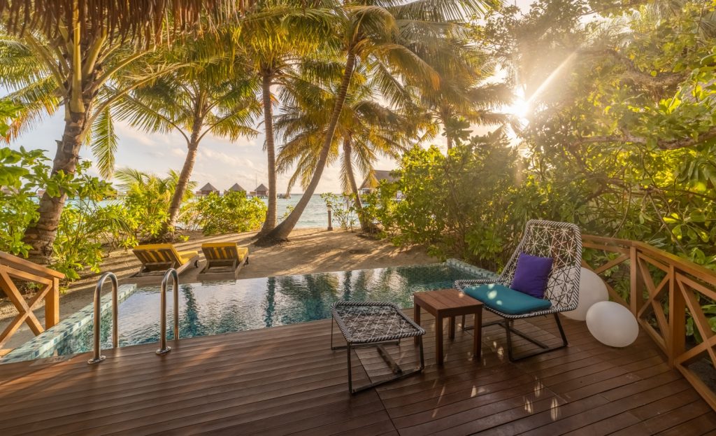 Batch Beach Pool Villa