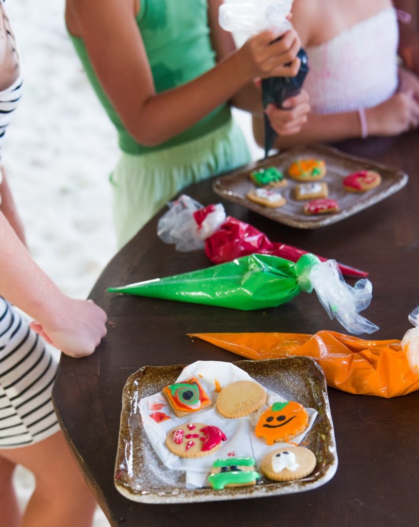 Batch Halloween Takes Over Paradise at Reethi Faru Resort (2)