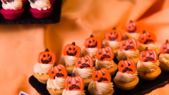Batch Halloween Takes Over Paradise at Reethi Faru Resort (4)