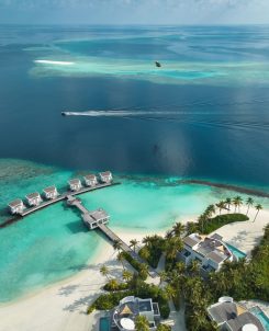Batch Jumeirah Olhahali Island Talise Spa Aerial