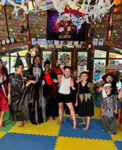 Batch Niva Kuramathi Maldives Halloween at Bageecha Kids Club (2)